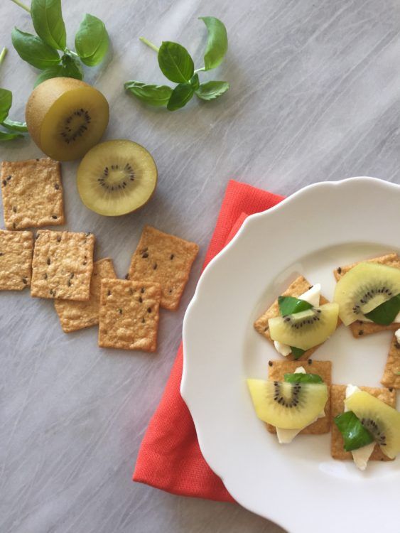 Kiwi Bruschetta Bites