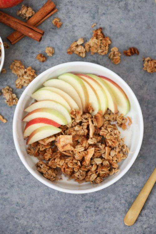 Nut-Free Apple and Cinnamon Granola