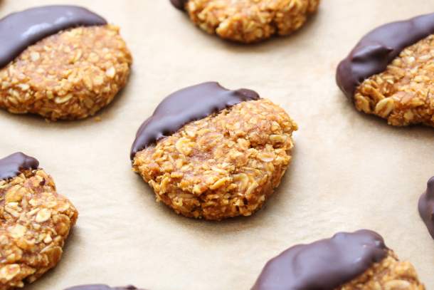 Quick and easy chocolate-pumpkin cookies. No baking required!